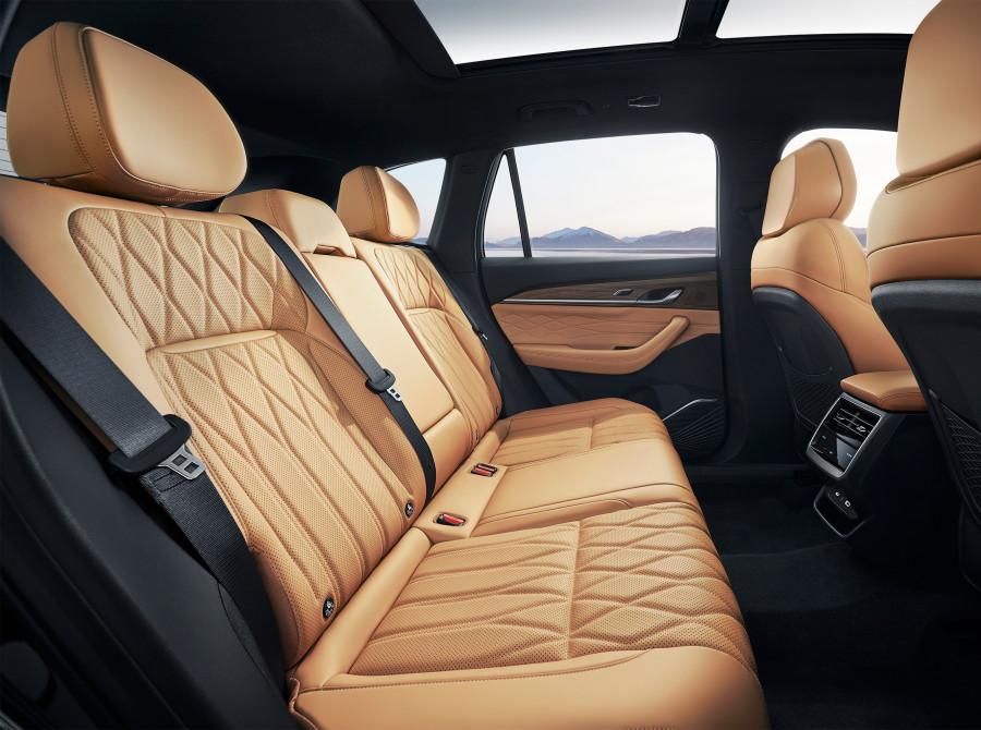 Monjaro back seats recline.jpg